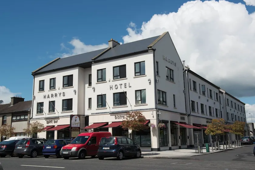 Harry's Of Kinnegad - Image 1