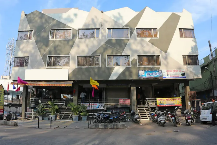 OYO BHO034 Hotel Ashirwad Regency - Image 1
