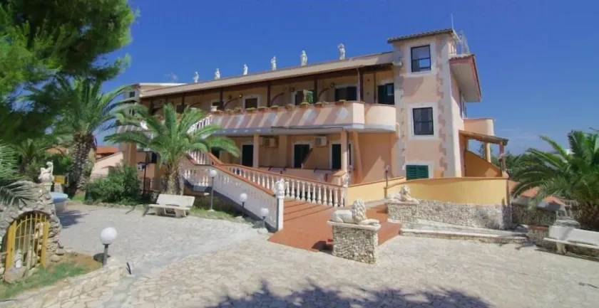 Residence Parco Del Sole - Image 1