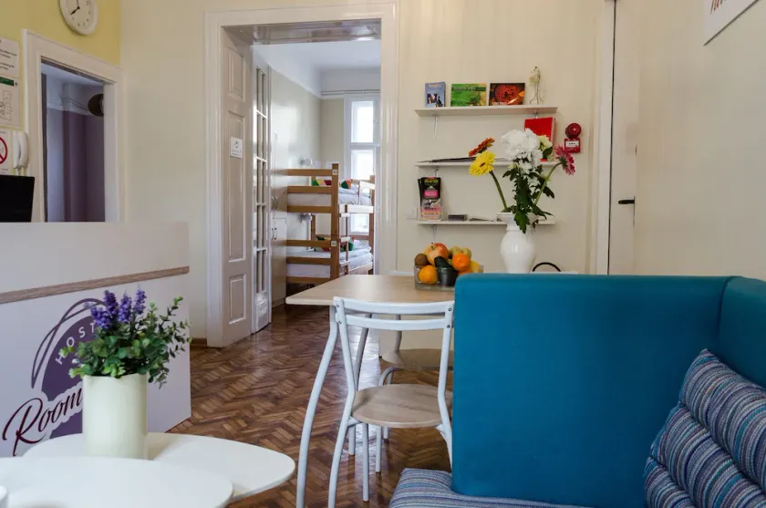 Roommates Hostel - Image 1