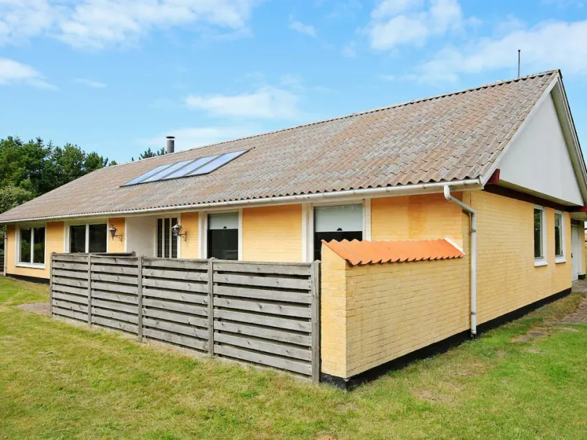Cozy Holiday Home in Skagen With Sauna - Image 1