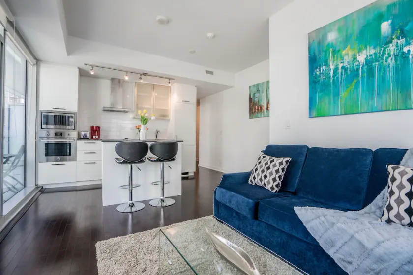 E.S.I Furnished Suites at the ACC - Image 1
