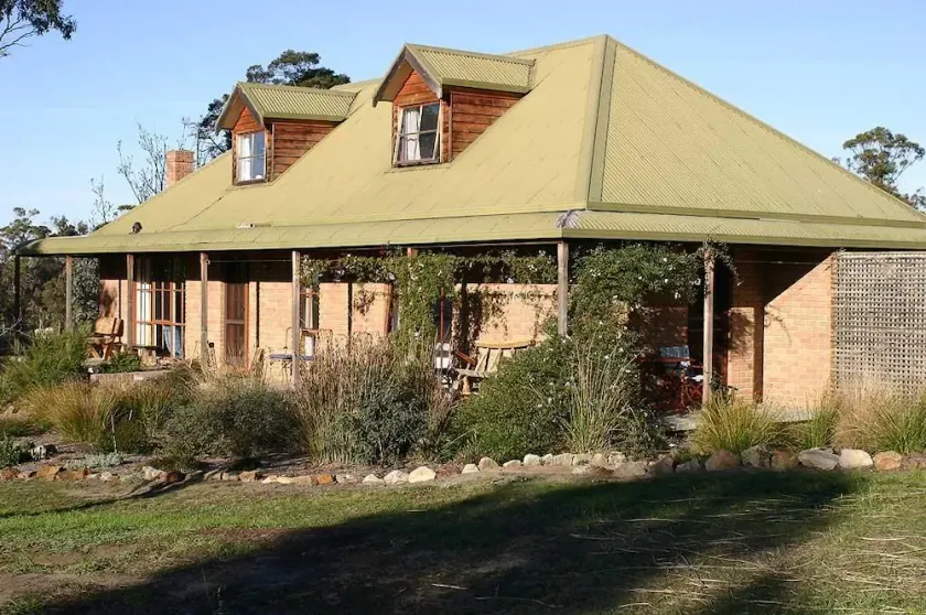 Wind Song Bed & Breakfast - Image 1