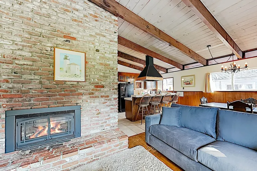 Townsend - 3 Br Home - Image 1