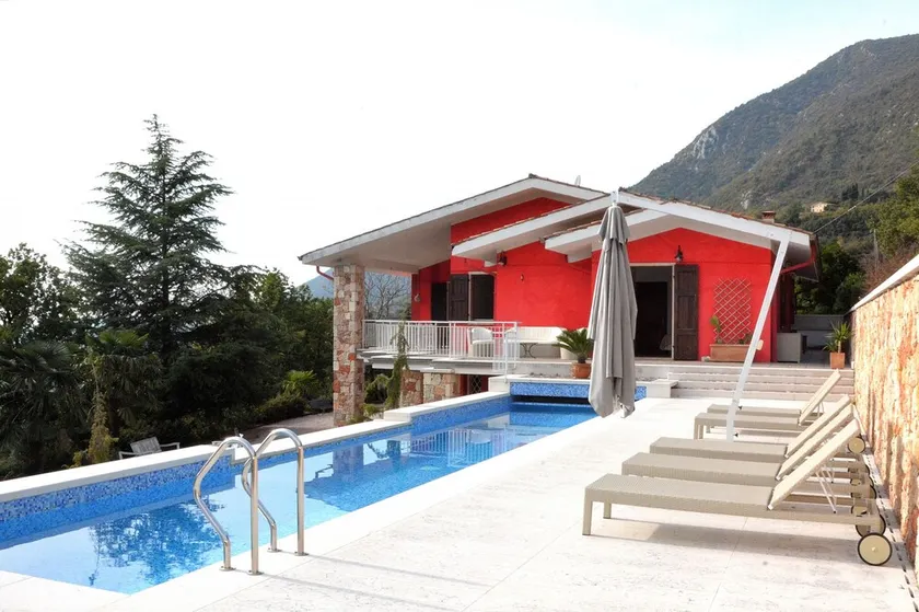 Villa Rossa - Image 1