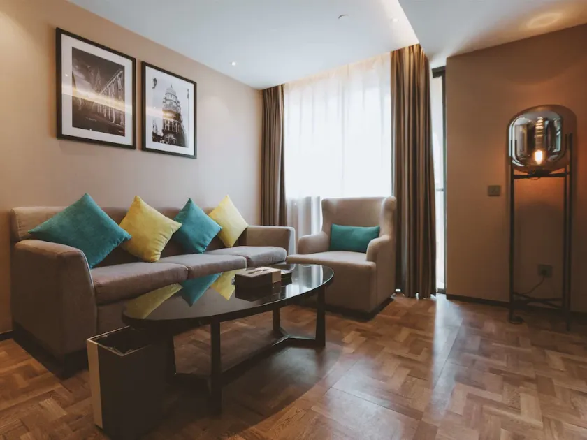 Tulip Inn Huaxi Hotel - Image 1