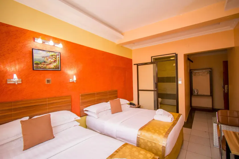 Enkare Hotel - Image 1