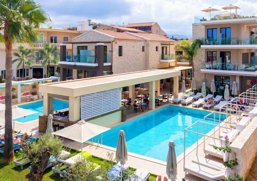 Airis Boutique & Suites - Image 1