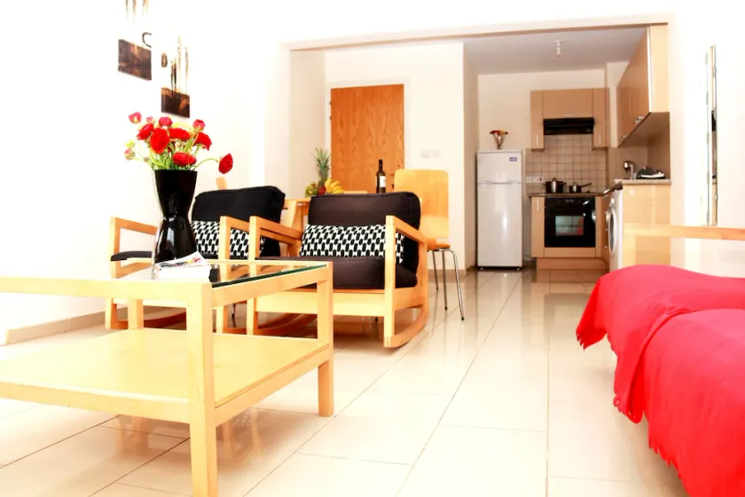Photothea Apartments - Image 1