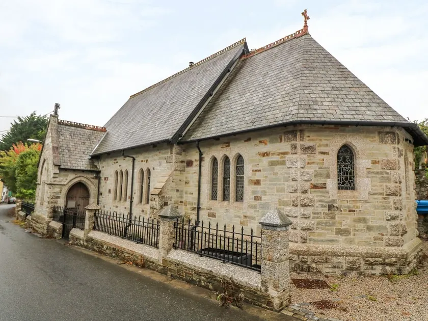 St Saviours Church - Image 1