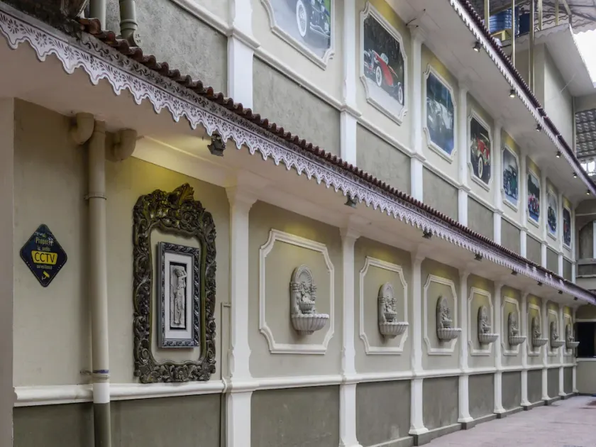 OYO 850 Hotel River Palace - Image 1