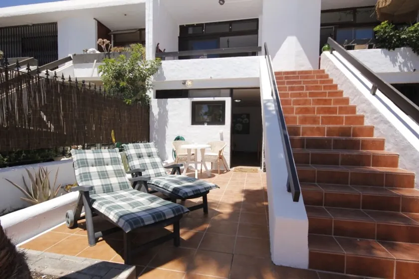 Beach Front Oasis Apartment - Image 1