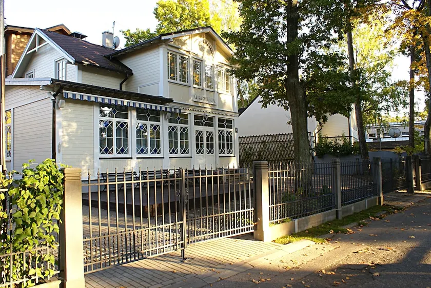Aparte Lux - Image 1