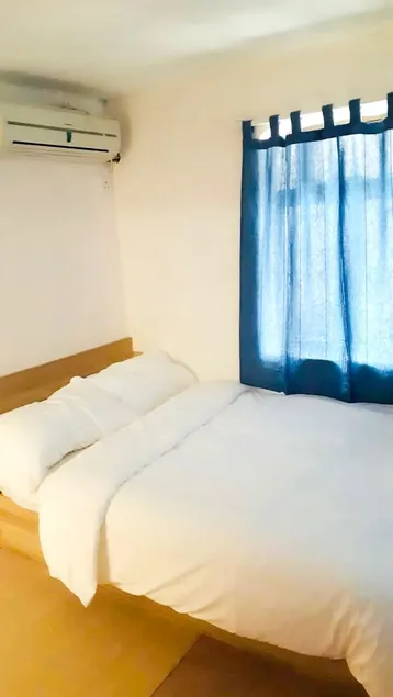 The Cove Hostel - Tong Fuk Dolphin - Image 1