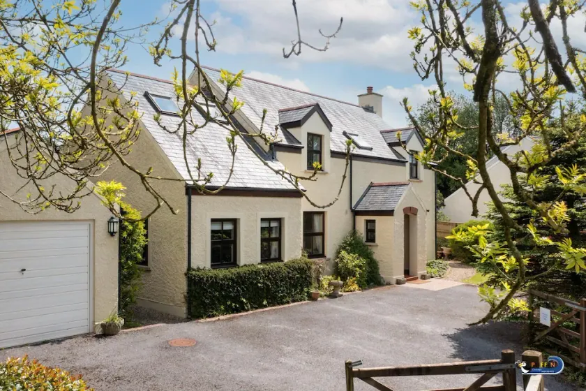 Harpers Lake - Beautiful Country Cottage With Countryside Views - Image 1