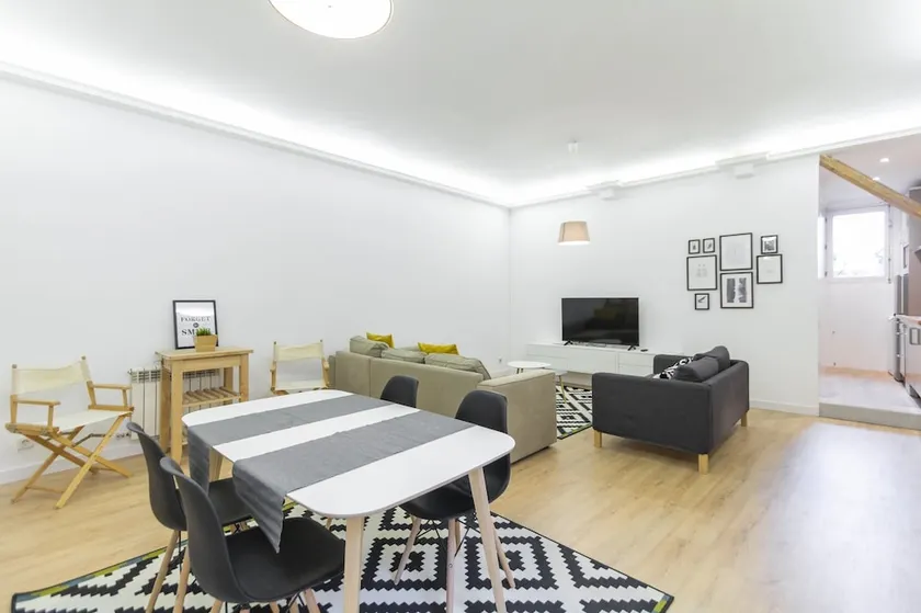 DOBO HOMES ZURBANO - Image 1