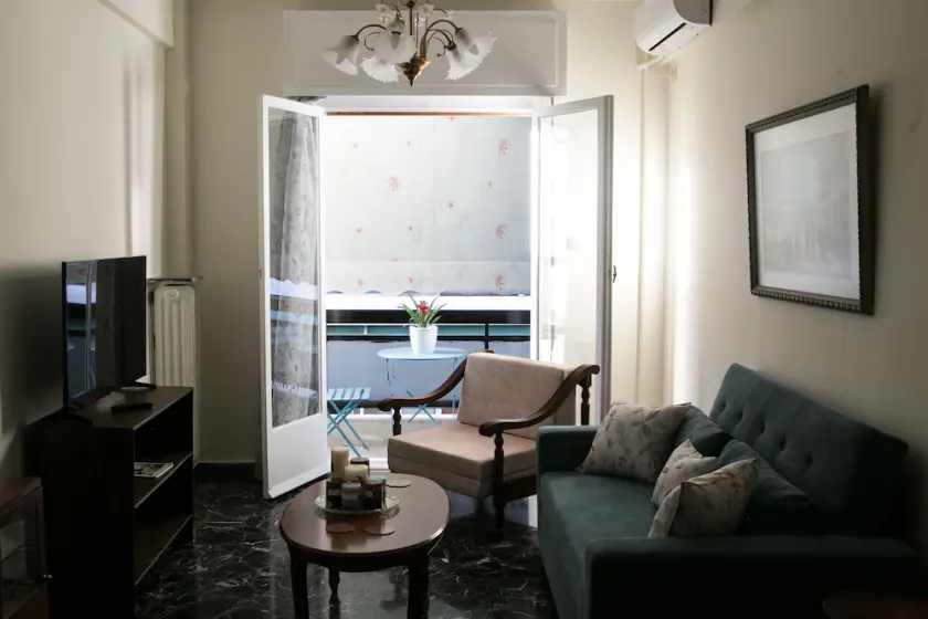 Best House, Larisis Metro, Athens - Image 1