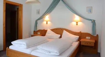 InterMontana Hotel garni - Image 1
