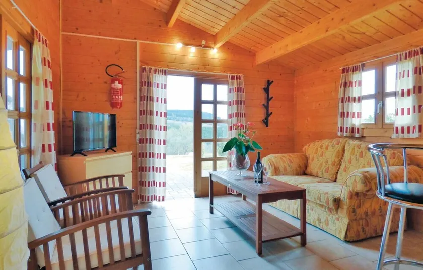 Stunning Home in Gerolstein With 2 Bedrooms and Wifi - Image 1