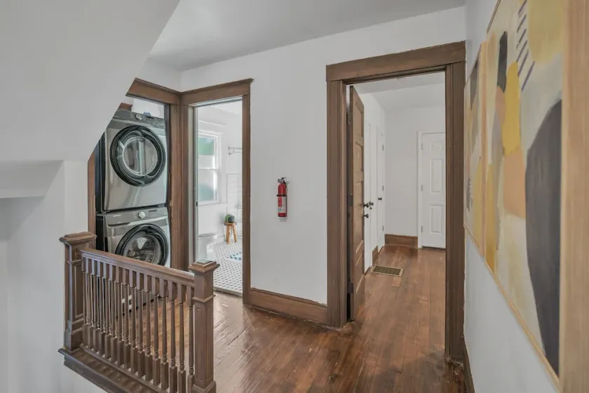 Pet Friendly 5BR Home near Downtown Detroit by RedAwning - Image 1