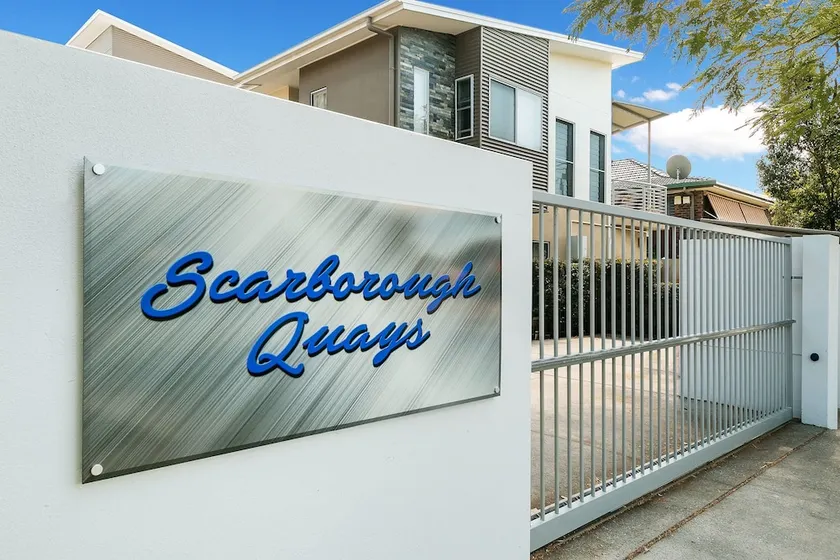 Redcliffe Holiday Accommodation - Image 1