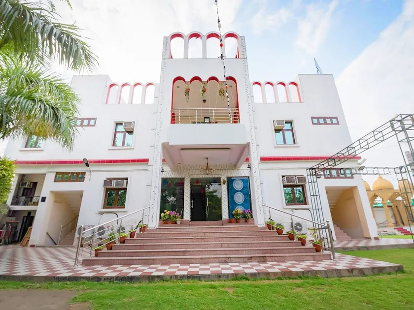 J S Garden By OYO Rooms - Image 1