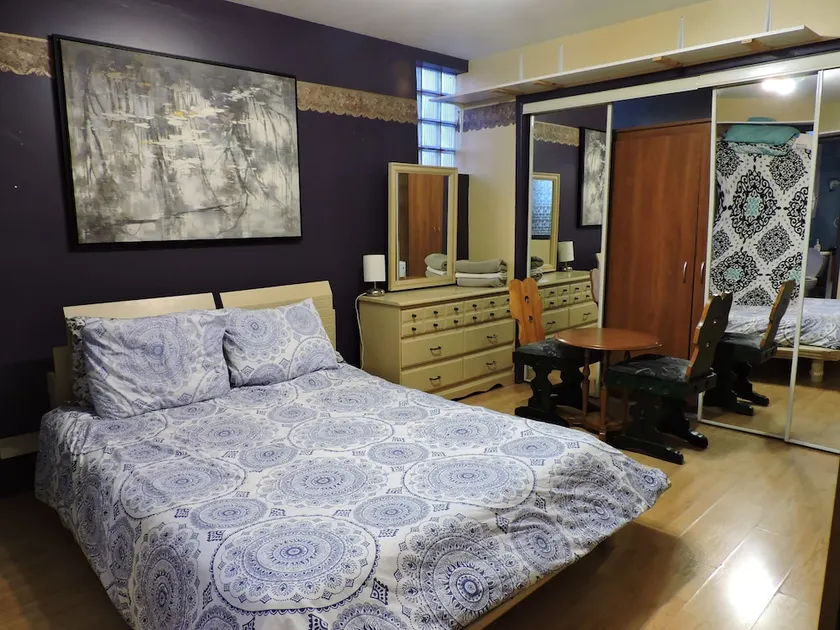 Apartment on Lambert Street - Image 1