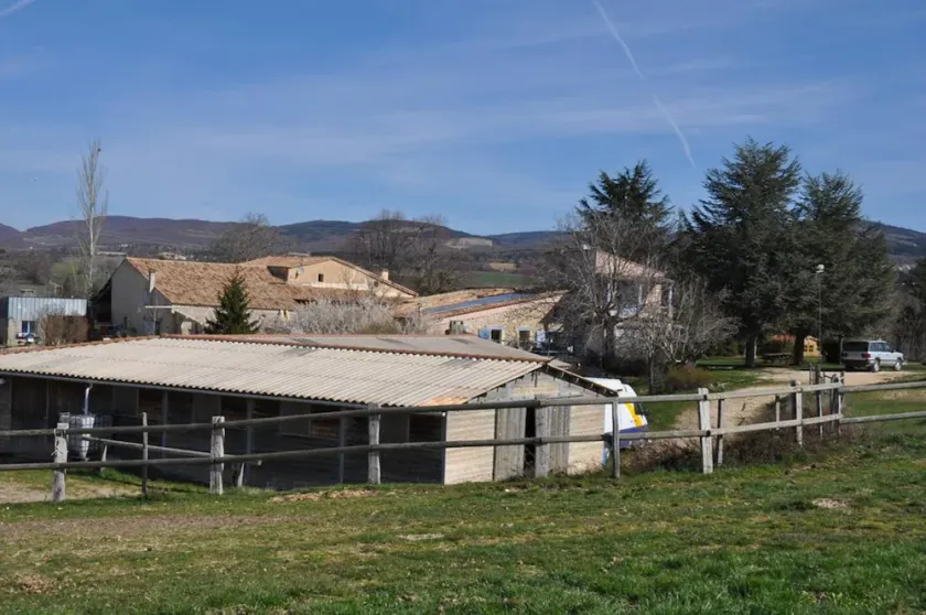 Le Petit Labouret - Image 1