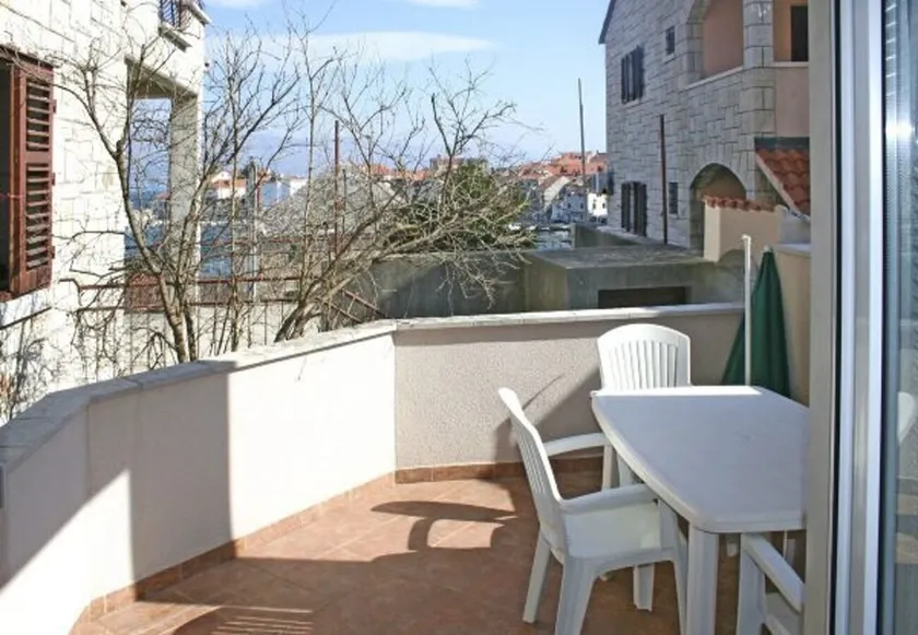 Nikša - 10 m From Beach - A1 Narancasti - Image 1