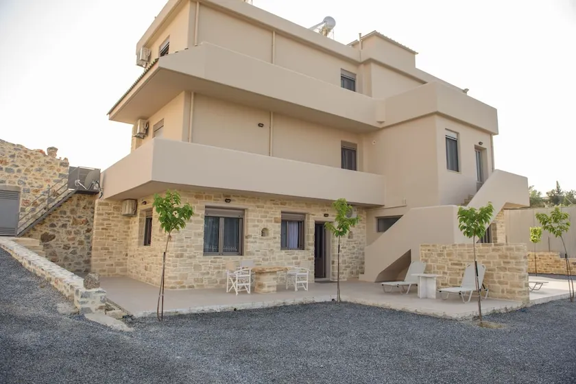 Apartments Mythos & Myrtos - Image 1