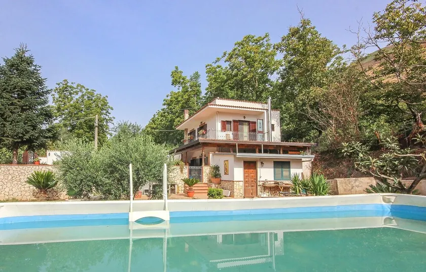 Beautiful Home in Castel San Giorgio With 3 Bedrooms, Wifi and Outdoor Swimming Pool - Image 1