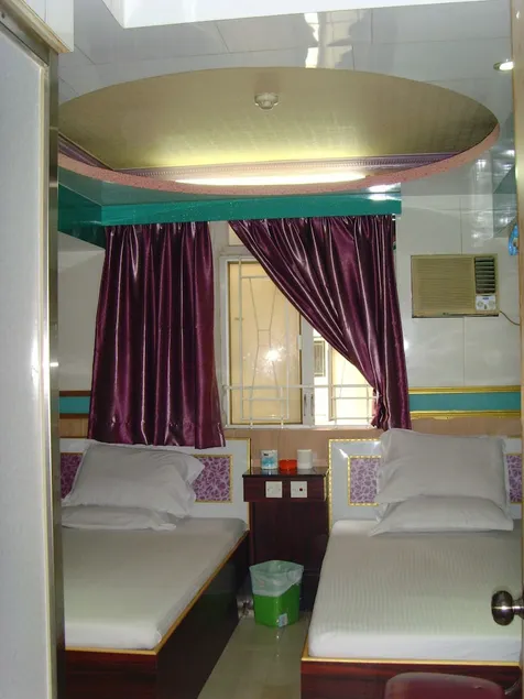 Rome Hotel - Image 1