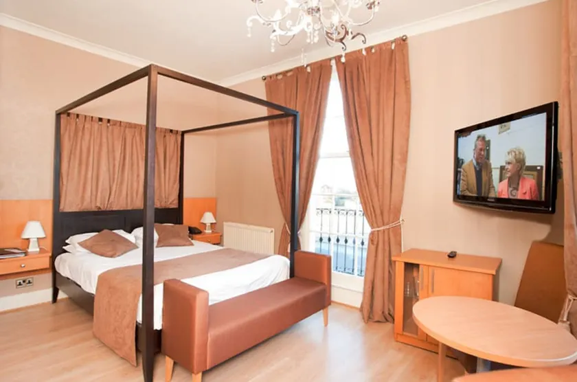 Grand St Leger Hotel - Image 1