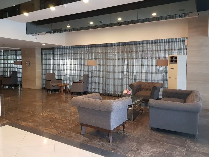 Grand Residences Unit 12N by Comfyrooms - Image 1