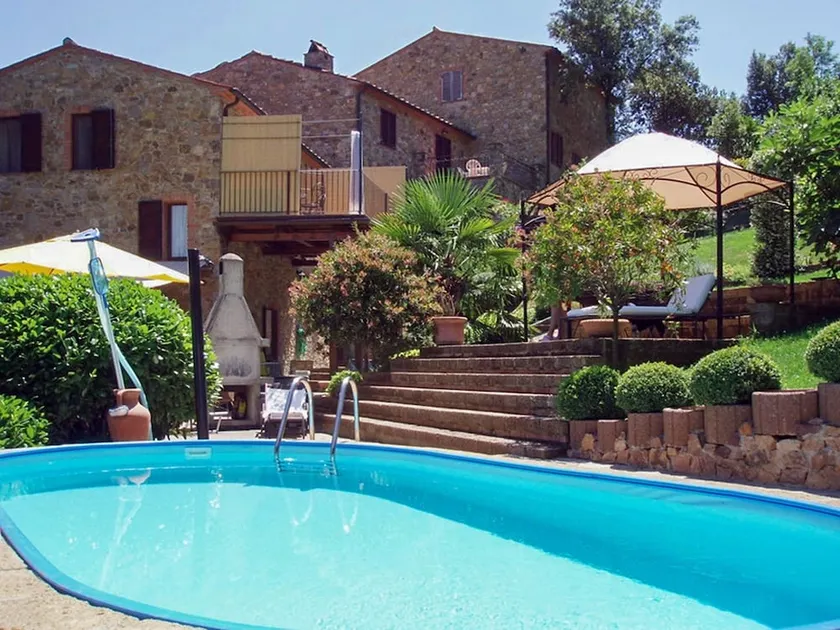 House With 3 Bedrooms in Caldana, With Private Pool and Enclosed Garde - Image 1