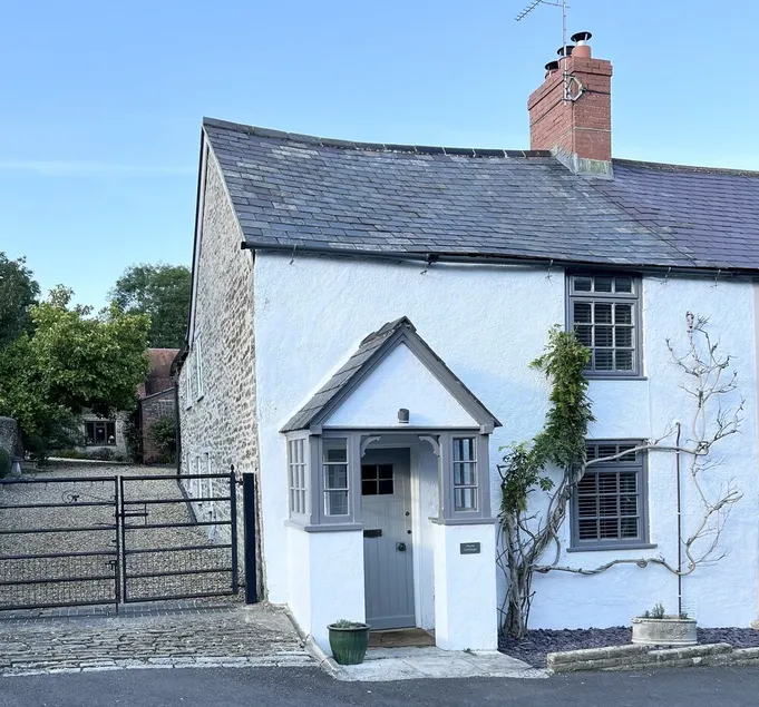 Cosy two Bedrooom Cottage, set in a Dorset Village - Image 1