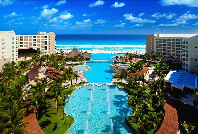 Luxury Hideaway Cancun - Image 1