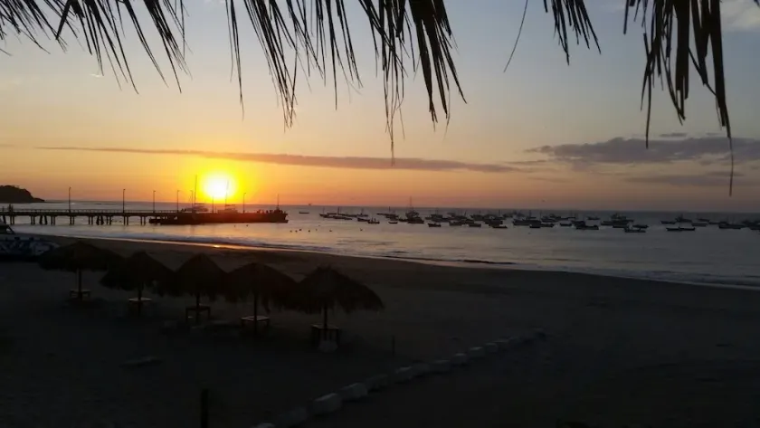 Las Tortuguitas Bungalows - Image 1
