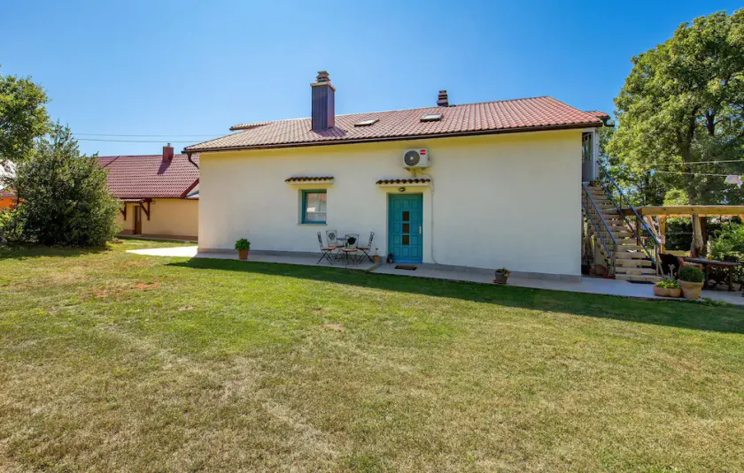 Beautiful Apartment in Zlobin With 1 Bedrooms and Wifi - Image 1