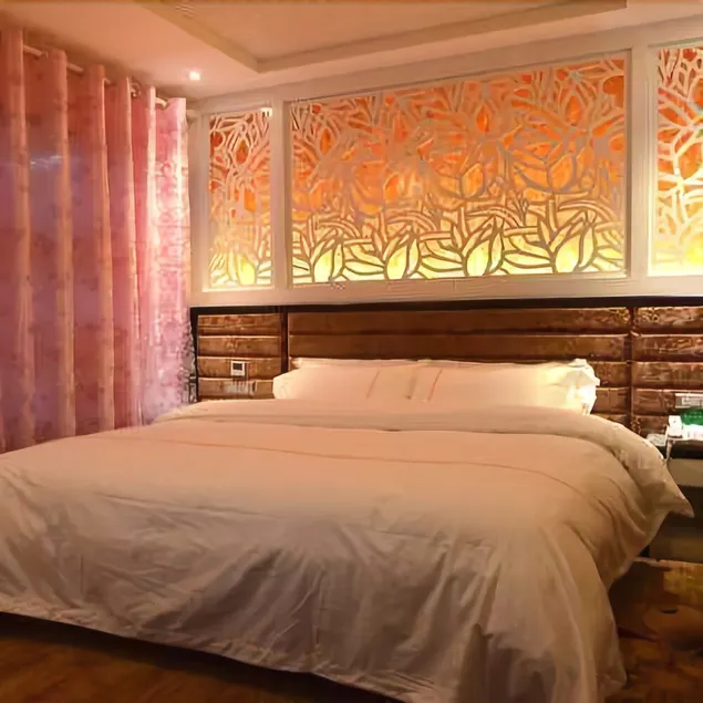 Yiwu Chu Xin Hotel - Image 1