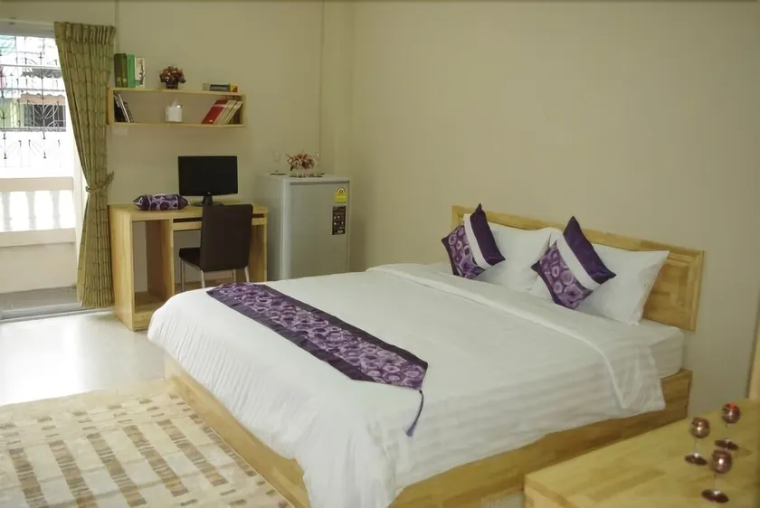 Seri 47 Residence - Image 1