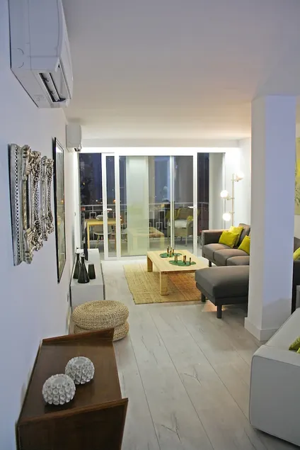 Agréable appartement de vacances avec terrasse | Proche Alcazaba | Plage à proximité | Avec animaux bienvenus - Image 1