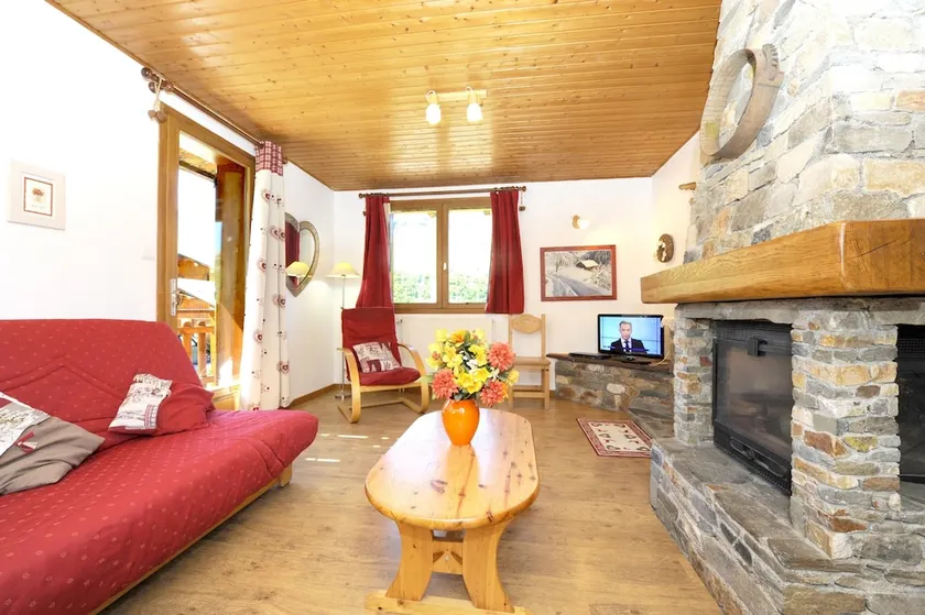 Apartment With 2 Bedrooms in Les Ménuires, With Wonderful Mountain View, Terrace and Wifi - 600 m From the Slopes - Image 1