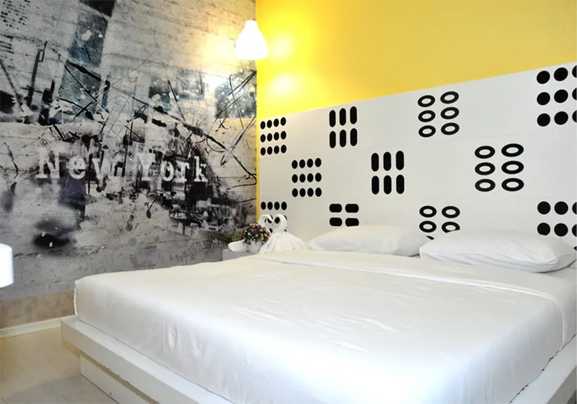 Hotel Fifty Seven - Image 1