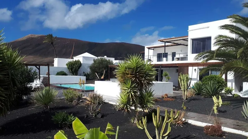 Casa Amanecer 1 - Image 1
