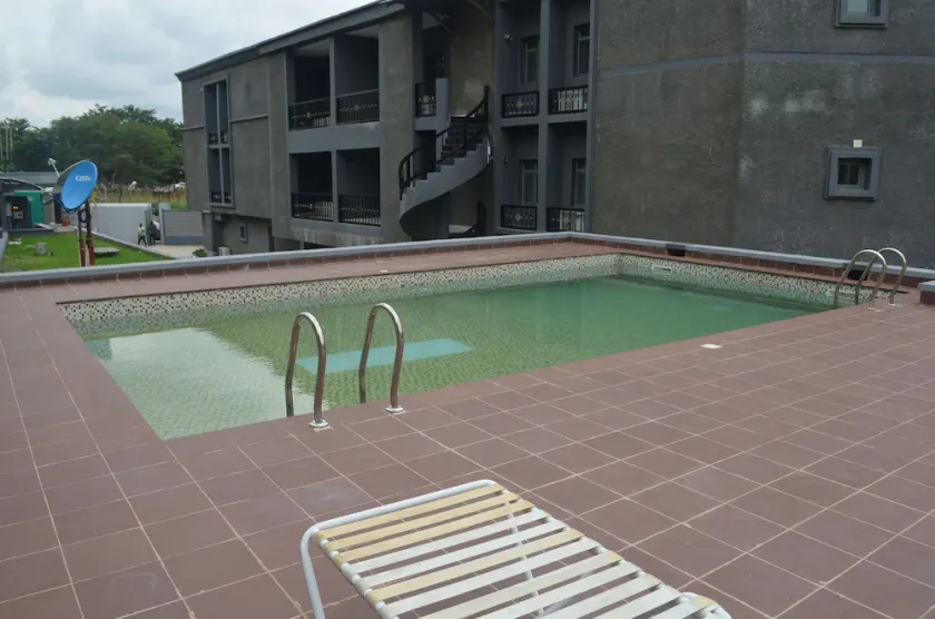 Lakewood Luxury Apartments - Image 1