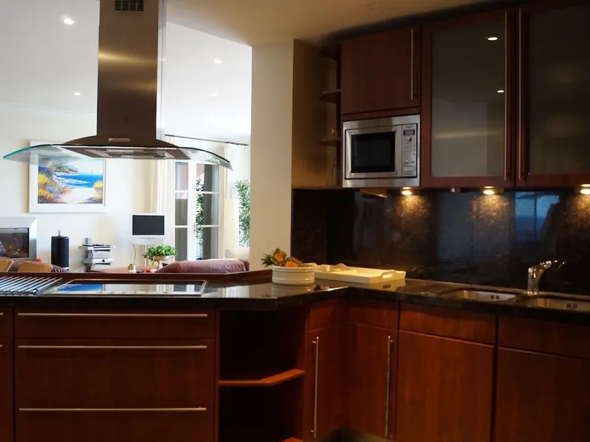 Villa in Saint-Raphaël for 10 people with 5 rooms Ref. 645545 - Image 1