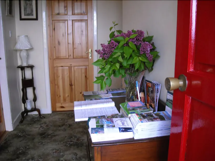 Bungalow Farmhouse B&B - Image 1
