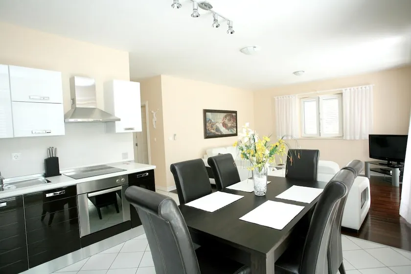 Villa With 4 Bedrooms in Bra?, With Wonderful sea View, Private Pool, Enclosed Garden - 200 m From t - Image 1