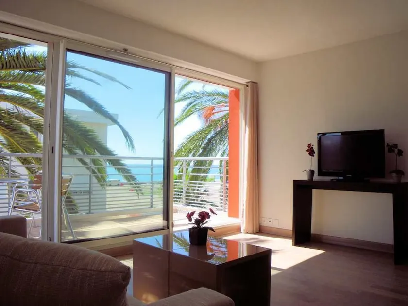 Résidence Hôtelière Syracuse Villeneuve-Loubet - Image 1